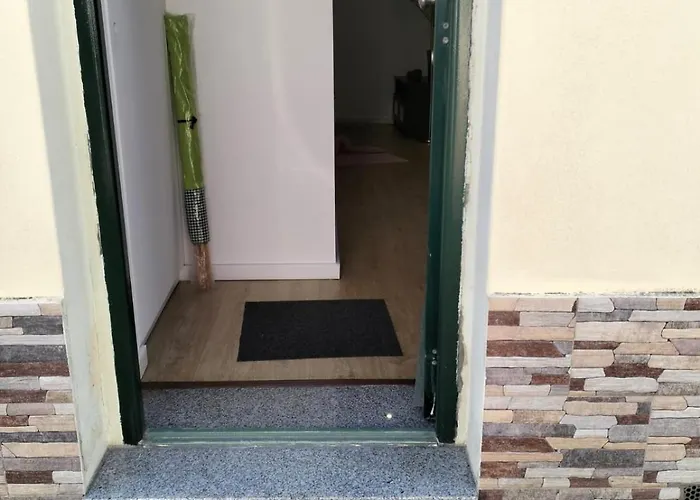 Music T1 Dom wakacyjny *