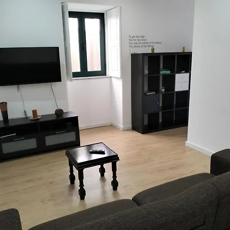 Music T1 Casa de Férias